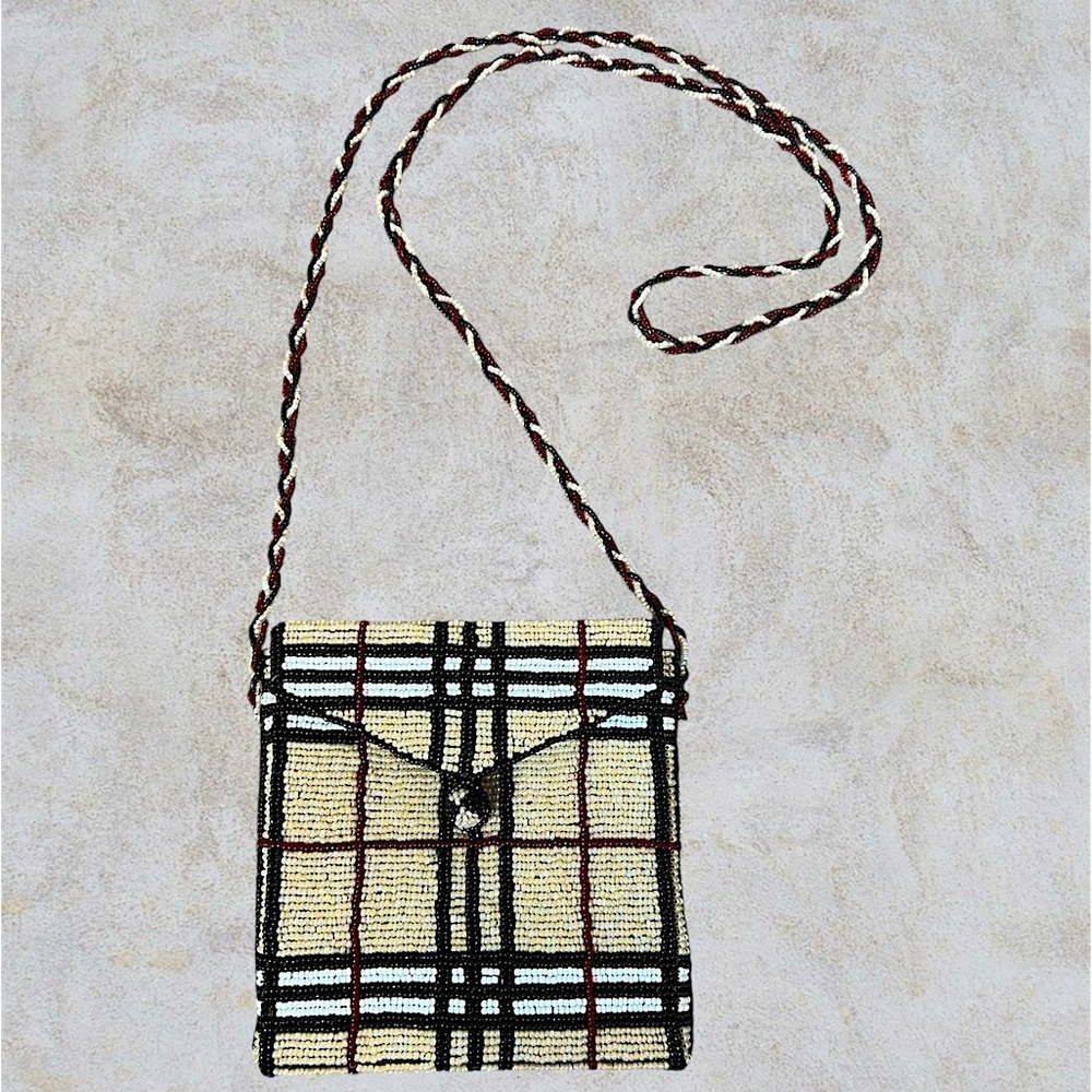 Beaded Tan Purse / London Print Pattern